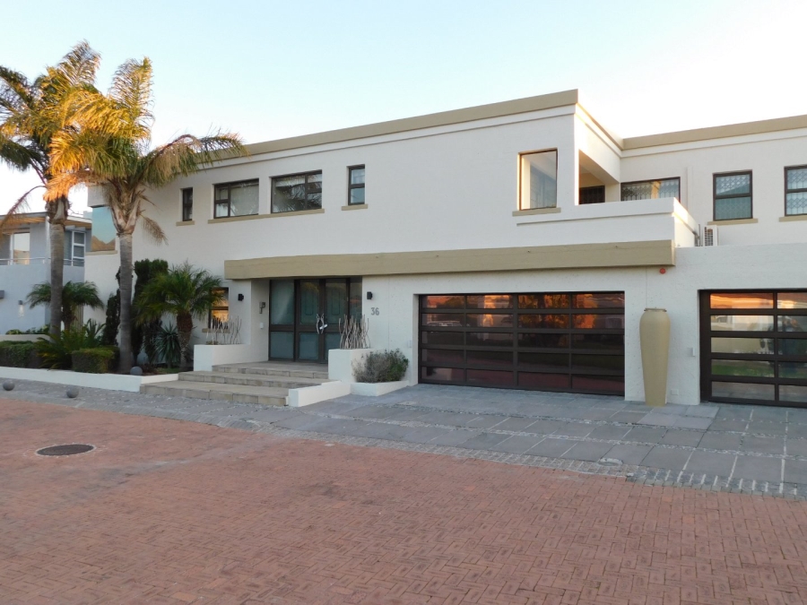 6 Bedroom Property for Sale in Harbour Island Western Cape